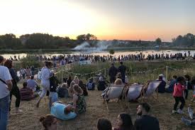 Une Soirée au Paradis – Braine L’Alleud – 10.000 pers.