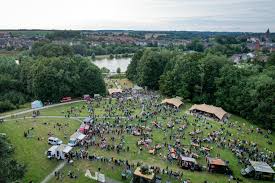 Une Soirée au Paradis – Braine L’Alleud – 10.000 pers.